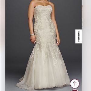 Lace Sweetheart Neckline Plus Size Wedding Dress